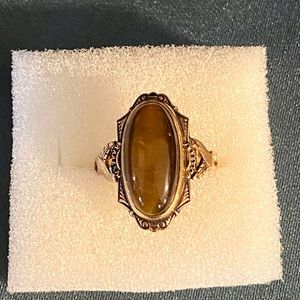 Vintage Clark & Coombs, size 7, tigers eye ring